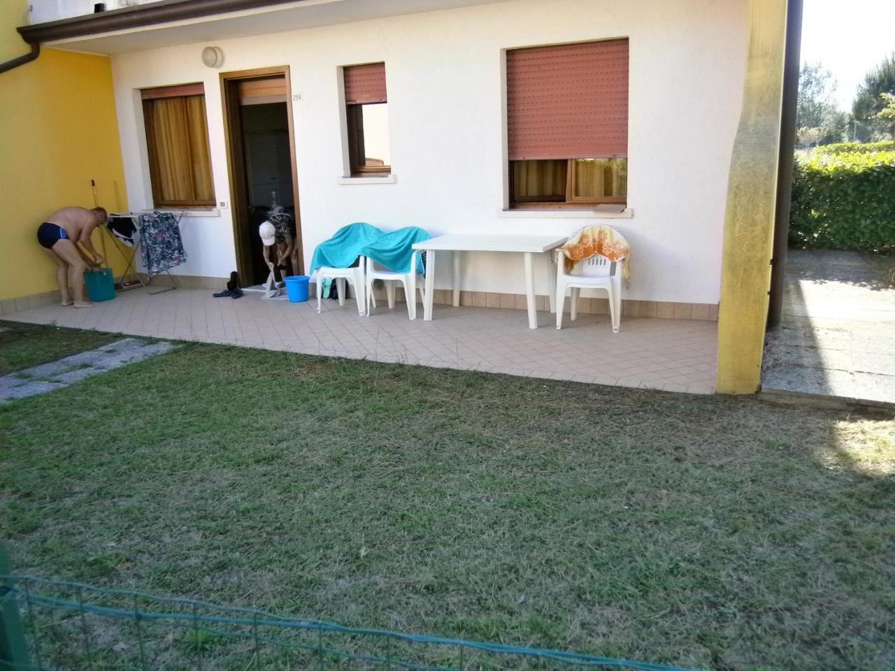 Azzurro Apartment Bibione Exterior photo