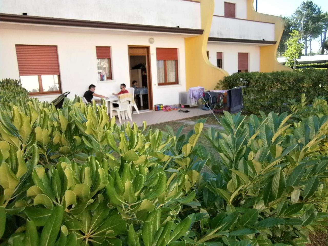 Azzurro Apartment Bibione Exterior photo